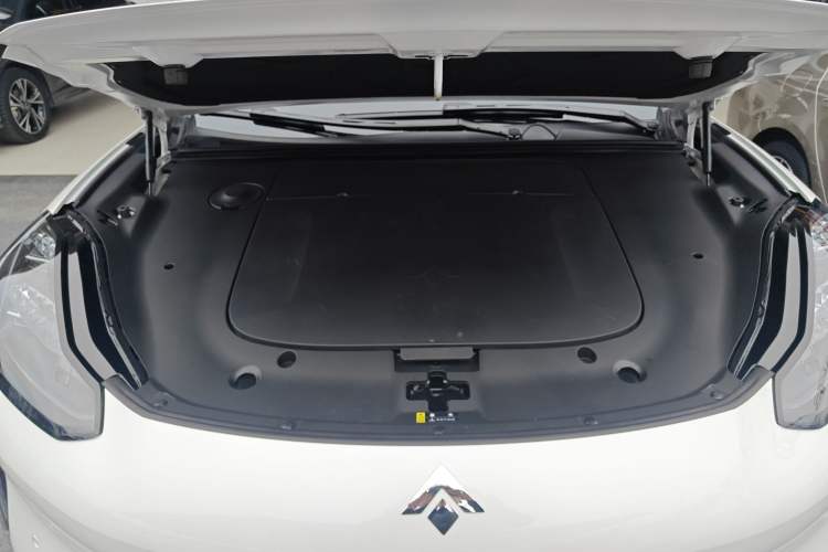 Used Hyptec HT 2024 670 Ultra-High-Voltage LiDAR Edition Engine Bay