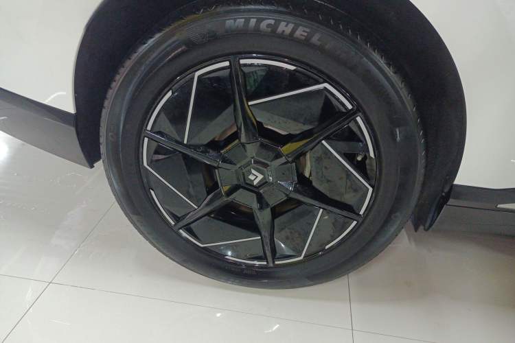 Used Hyptec HT 2024 825 Ultra-High Voltage LiDAR Edition Exterior 2