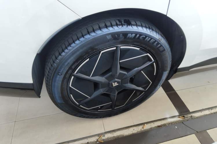 Used Hyptec HT 2024 825 Ultra-High Voltage LiDAR Edition Exterior 3