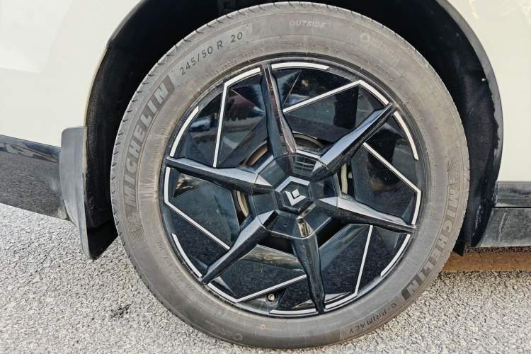 Used Hyptec HT 2024 825 Ultra-High Voltage LiDAR Edition Exterior 7