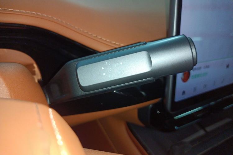 Used Hyptec HT 2024 825 Ultra-High Voltage LiDAR Edition Gear Lever