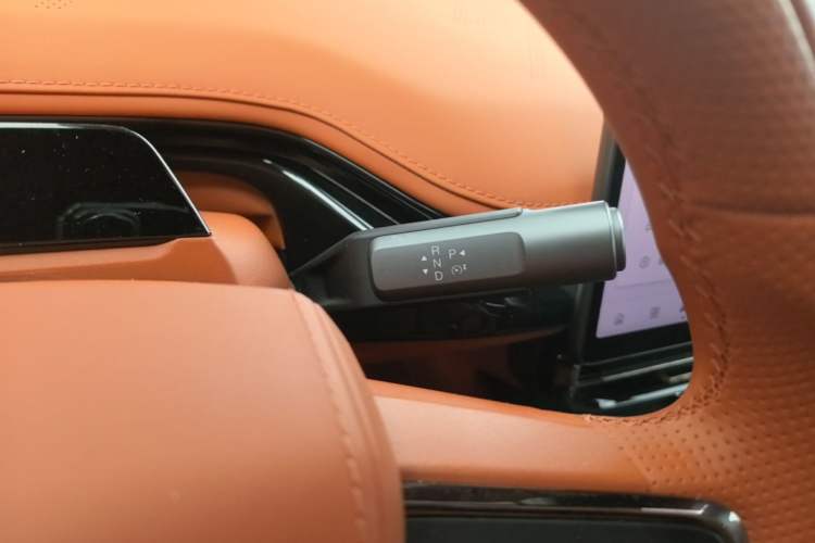Used Hyptec HT 2024 670 Advanced Intelligent Driving Version Gear Lever