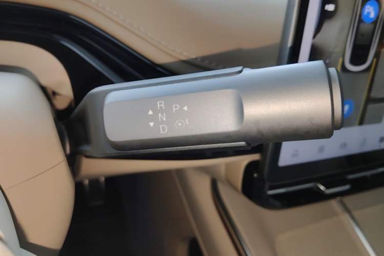 Used Hyptec HT 2024 670 Ultra-High-Voltage LiDAR Edition Gear Lever