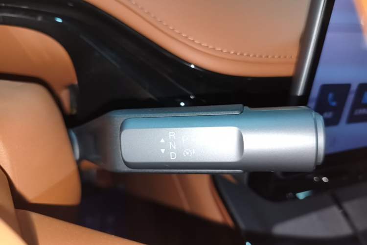 Used Hyptec HT 2024 825 Ultra-High Voltage LiDAR Edition Gear Lever