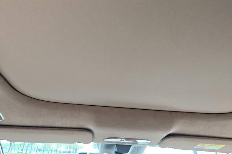 Used Hyptec HT 2024 670 Advanced Intelligent Driving Version Headliner