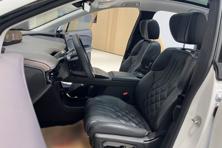 Used Hyptec HT 2024 825 Ultra-High Voltage LiDAR Edition Interior 2