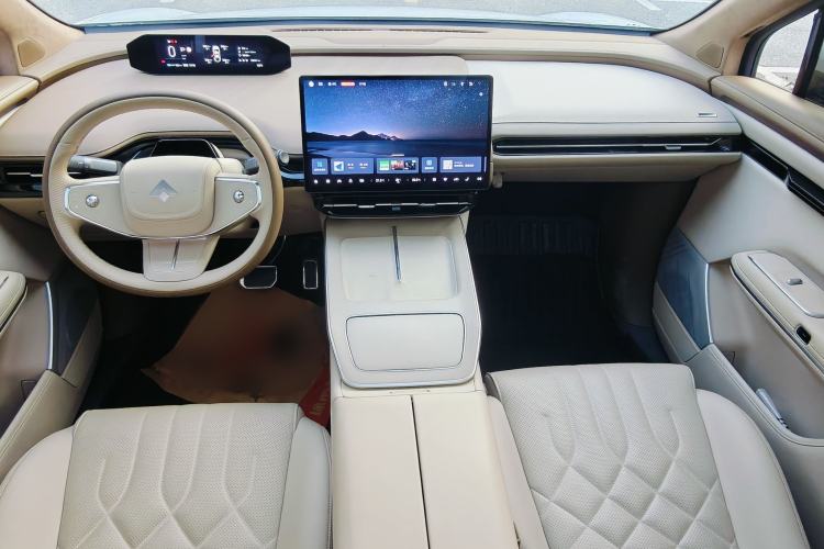 Used Hyptec HT 2024 825 Ultra-High Voltage LiDAR Edition Interior 2