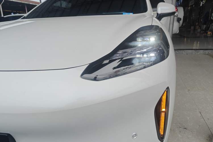 Used Hyptec HT 2024 670 Ultra-High-Voltage LiDAR Edition Left Front Headlight