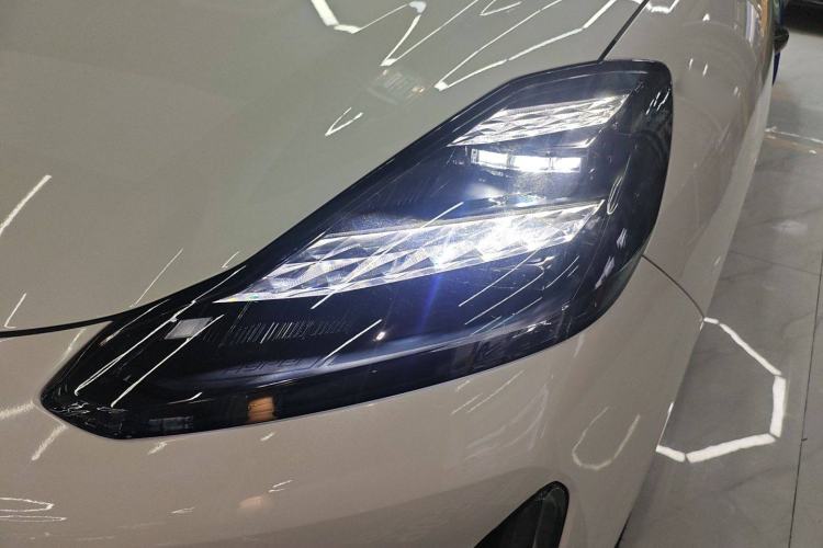 Used Hyptec HT 2024 825 Ultra-High Voltage LiDAR Edition Left Front Headlight