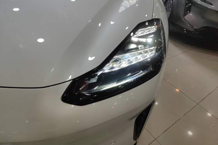 Used Hyptec HT 2024 825 Ultra-High Voltage LiDAR Edition Left Front Headlight