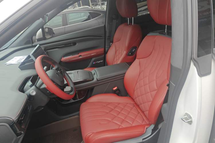 Used Hyptec HT 2024 670 Ultra-High-Voltage LiDAR Edition Left Front Seat