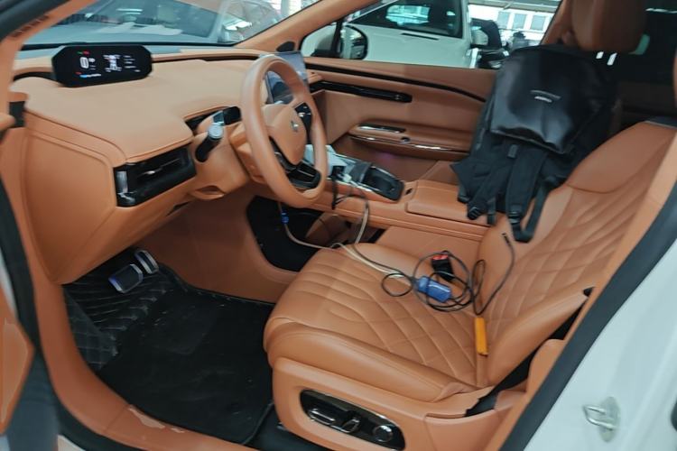 Used Hyptec HT 2024 670 Advanced Intelligent Driving Version Left Front Seat