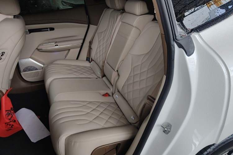 Used Hyptec HT 2024 670 Ultra-High-Voltage LiDAR Edition Left Rear Seat