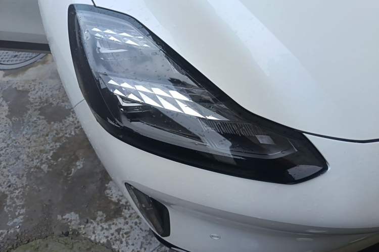 Used Hyptec HT 2024 825 Ultra-High Voltage LiDAR Edition Right Front Headlight