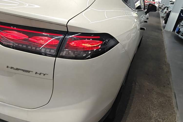 Used Hyptec HT 2024 670 Advanced Intelligent Driving Version Right Rear Taillight
