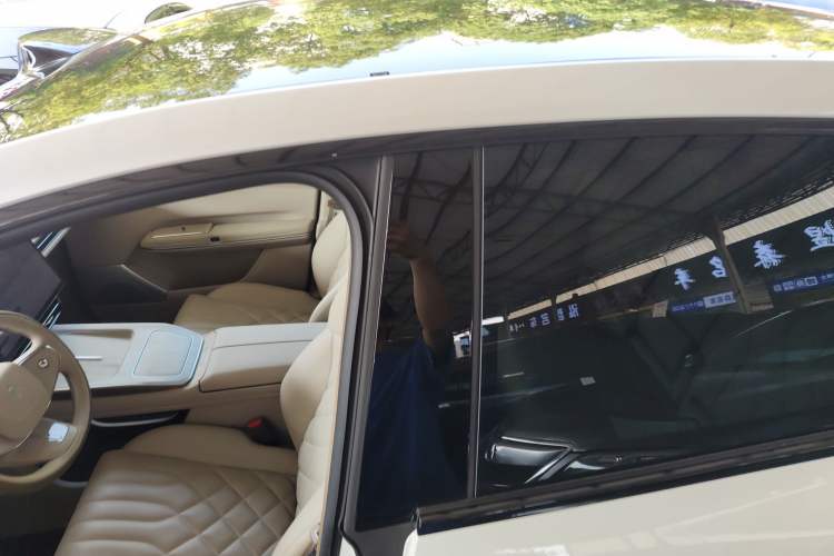 Used Hyptec HT 2024 825 Ultra-High Voltage LiDAR Edition Roof