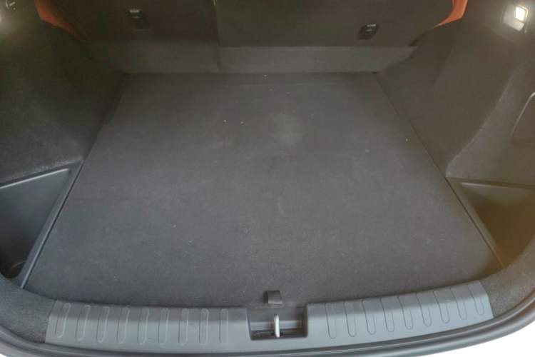 Used Hyptec HT 2024 825 Ultra-High Voltage LiDAR Edition Trunk