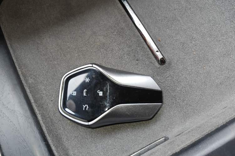 Used Hyptec HT 2024 825 Ultra-High Voltage LiDAR Edition Vehicle Key