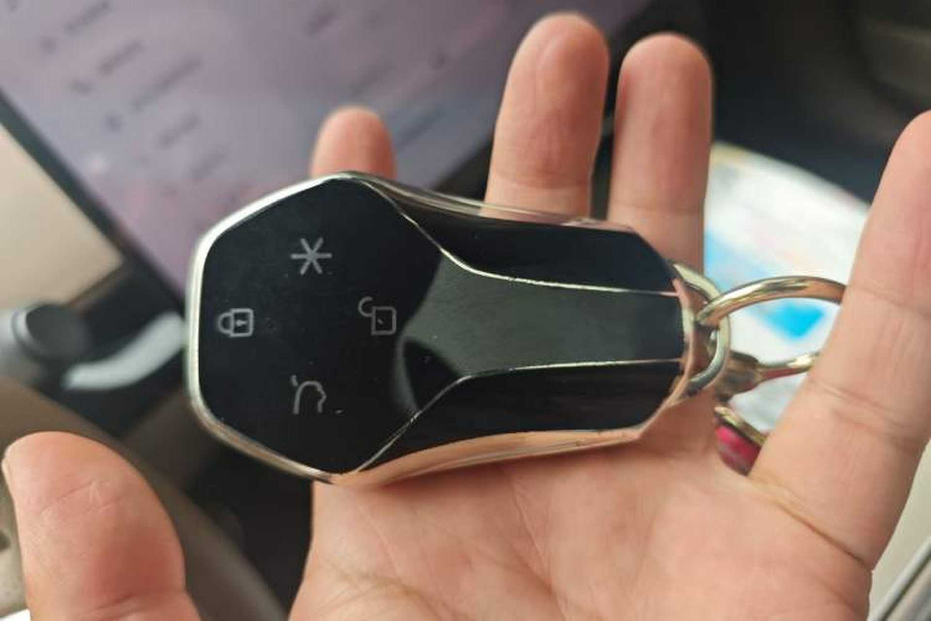 Used Hyptec HT 2024 670 Advanced Intelligent Driving Version Vehicle Key