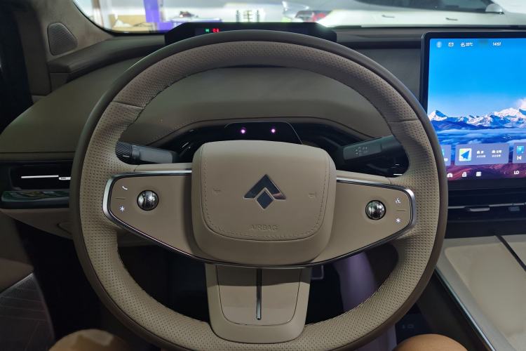 Used Hyptec HT 2025 825 Max Steering Wheel