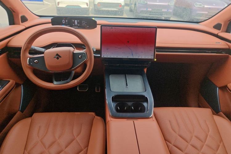 Used Hyptec HT 2025 825 Max Center Console