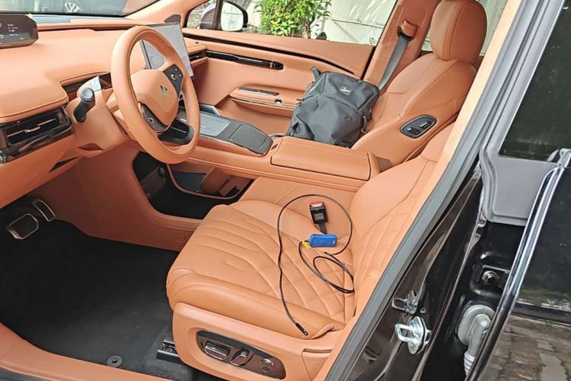 Used Hyptec HT 2025 825 Max Left Front Seat