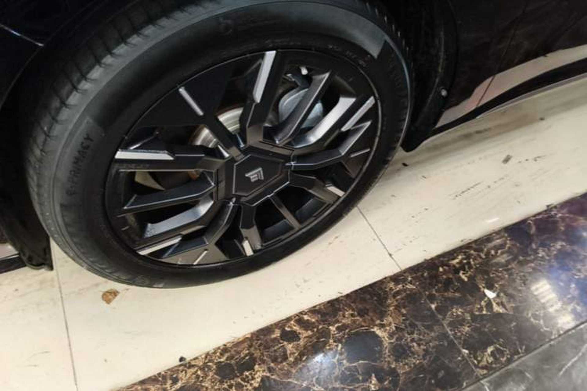 Used Hyptec HT 2025 670 Pro Left Front Wheel Hub