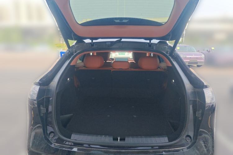 Used Hyptec HT 2025 825 Max Trunk
