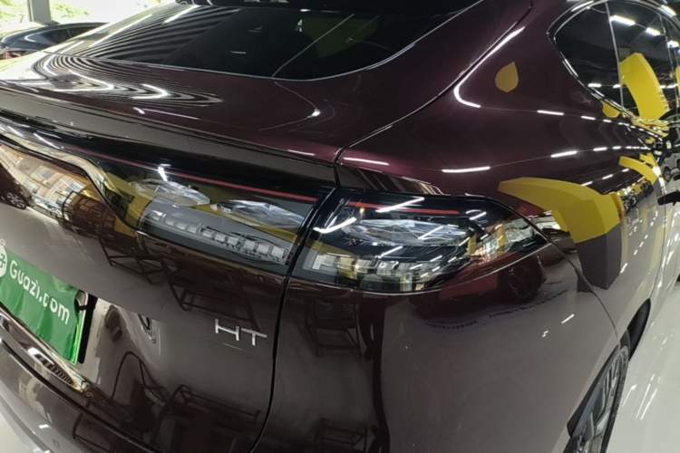 Used Hyptec HT 2025 825 Max Exterior 3