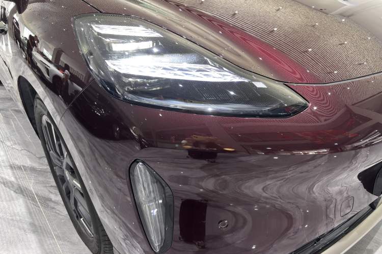 Used Hyptec HT 2025 825 Max Exterior 4