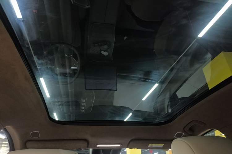 Used Hyptec HT 2025 825 Max Headliner