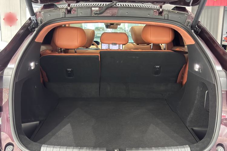 Used Hyptec HT 2025 825 Max Interior 12