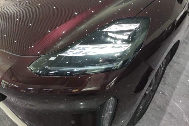 Used Hyptec HT 2025 825 Max Left Front Headlight