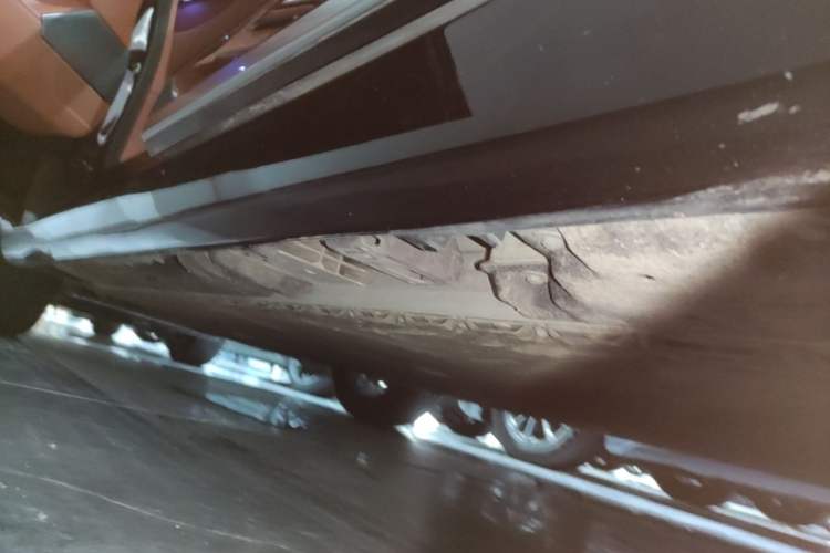 Used Hyptec HT 2025 825 Max Left Side Sill