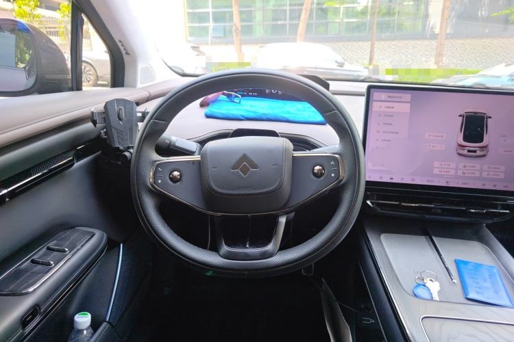 Used Hyptec HT 2025 670 Pro Steering Wheel