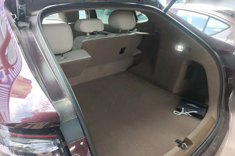 Used Hyptec HT 2025 825 Max Trunk