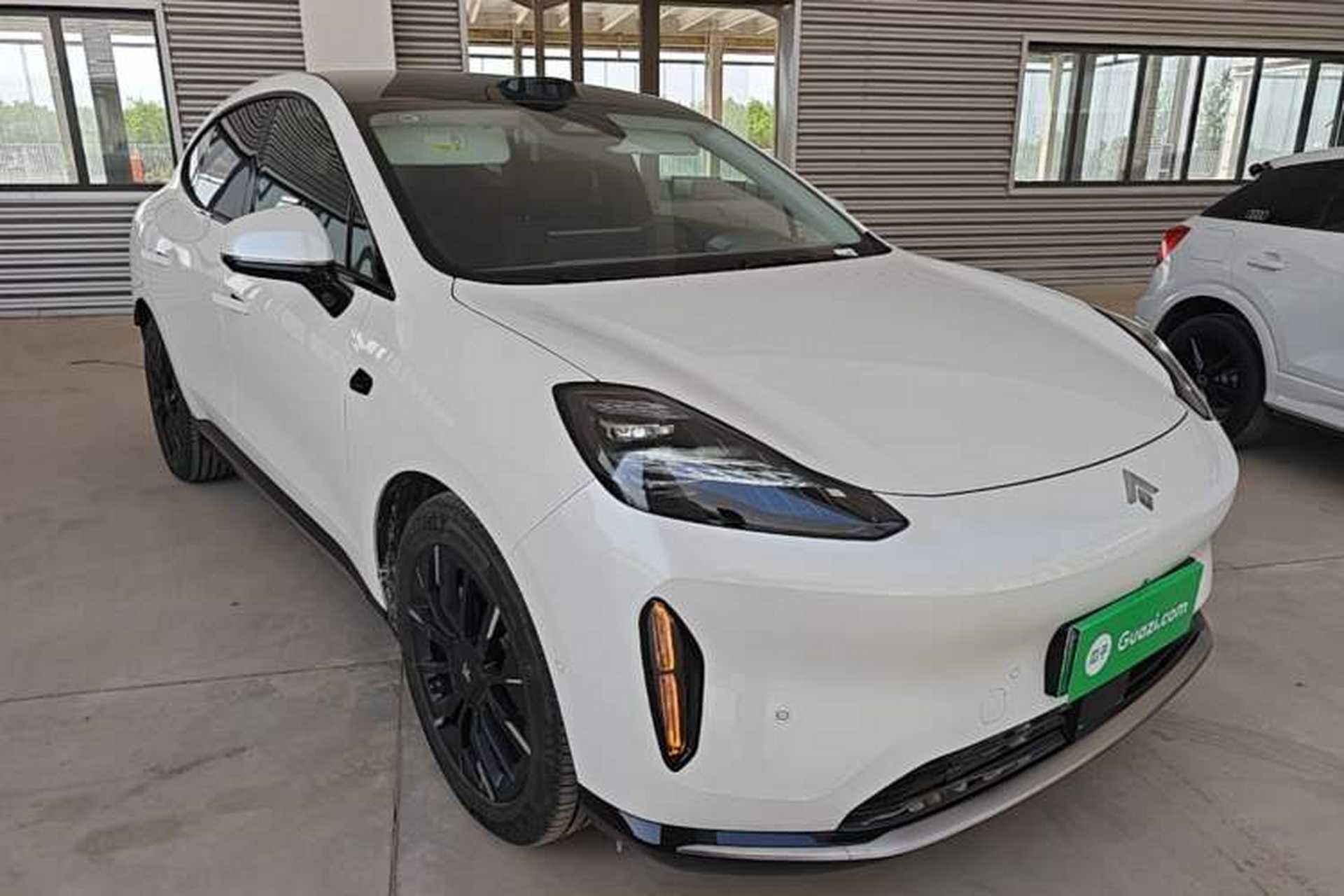 Used Hyptec HT 2025 825 Max Exterior 1