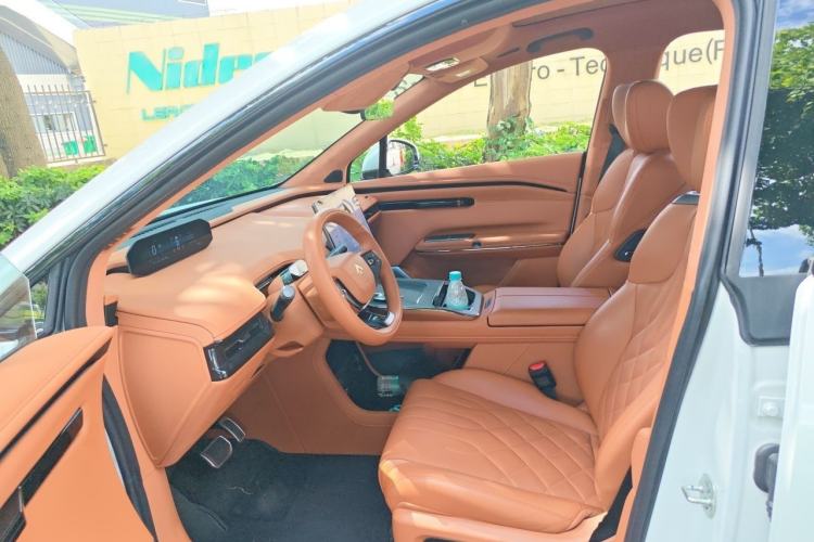 Used Hyptec HT 2025 825 Max Left Front Seat