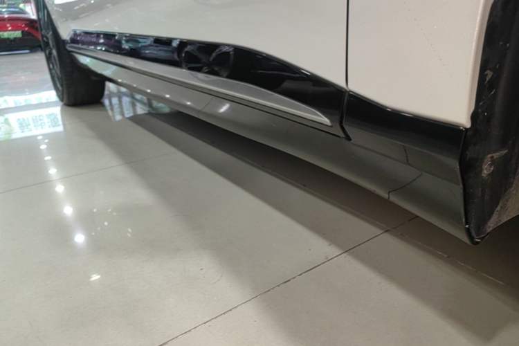 Used Hyptec HT 2025 825 Max Right Side Sill