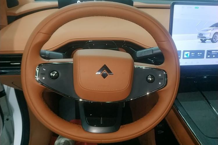 Used Hyptec HT 2025 825 Max Steering Wheel