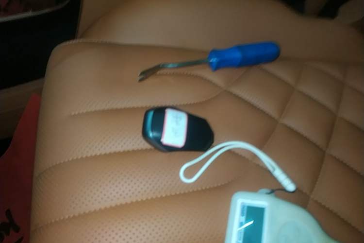Used Hyptec HT 2025 825 Max Vehicle Key