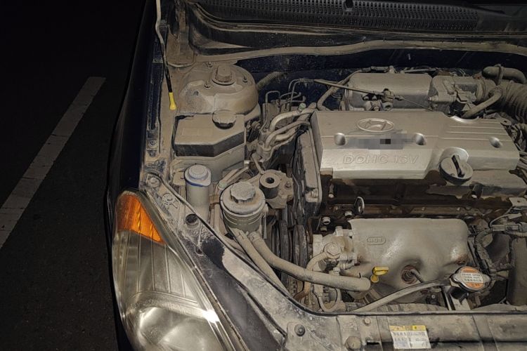 Used Hyundai Accent 2006 1.4 Manual Standard Edition Engine Bay Right