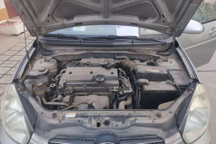 Used Hyundai Accent 2008 1.4 Manual Comfort Edition Engine Bay