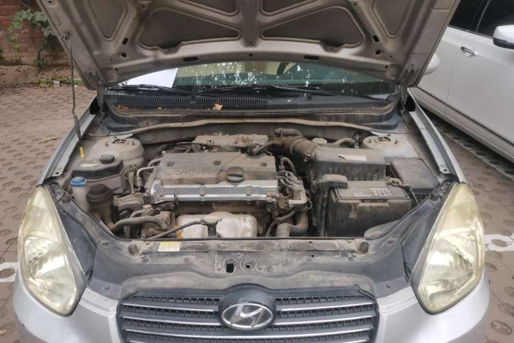 Used Hyundai Accent 2008 1.4 Manual Comfort Edition Engine Bay