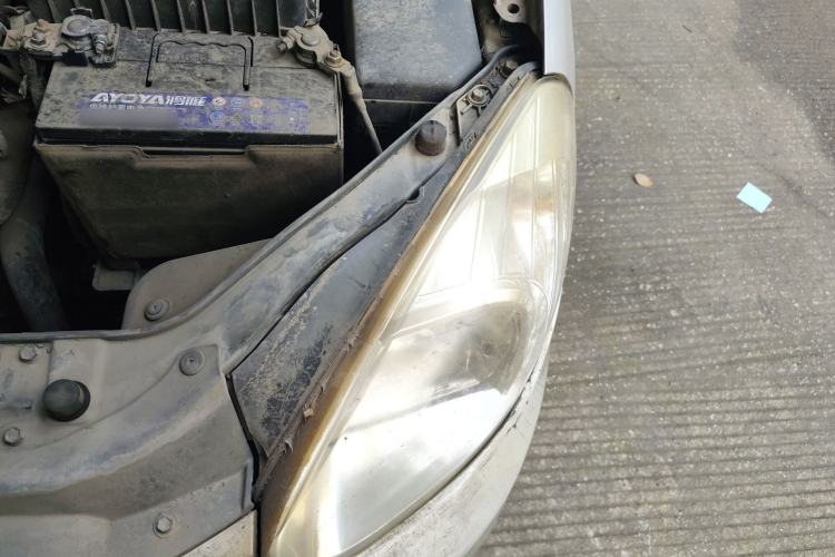 Used Hyundai Accent 2008 1.4 Manual Comfort Edition Engine Bay Left
