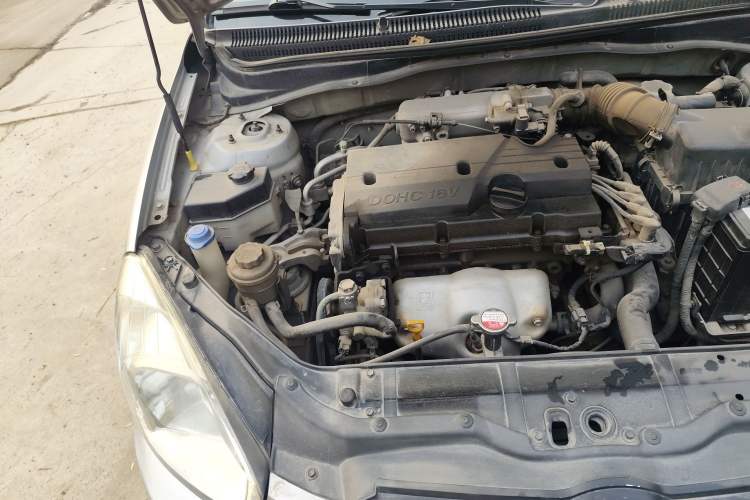 Used Hyundai Accent 2008 1.4 Manual Comfort Edition Engine Bay Right
