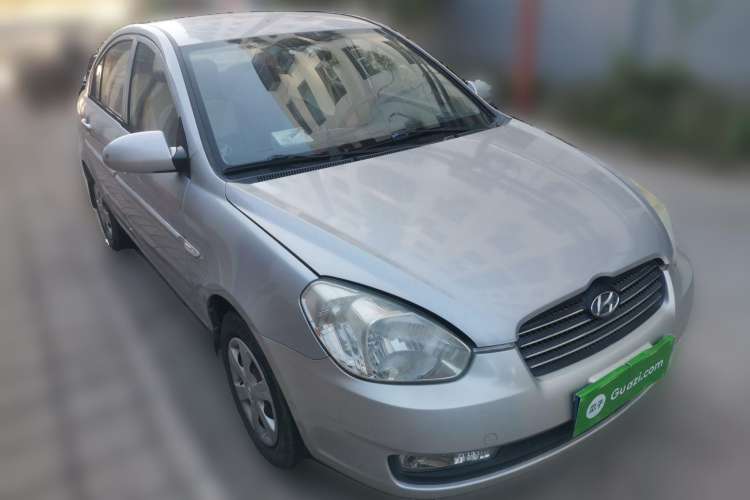 Used Hyundai Accent 2008 1.4 Manual Comfort Edition Front Right 45 Deg
