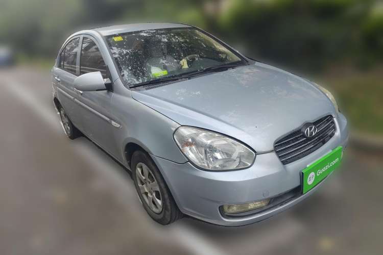 Used Hyundai Accent 2008 1.4 Manual Comfort Edition Front Right 45 Deg