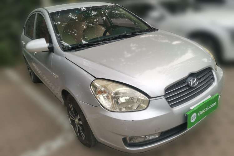 Used Hyundai Accent 2008 1.4 Manual Comfort Edition Front Right 45 Deg