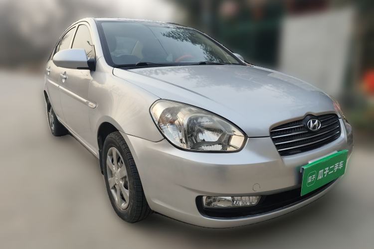 Used Hyundai Accent 2008 1.4 Manual Comfort Edition Front Right 45 Deg
